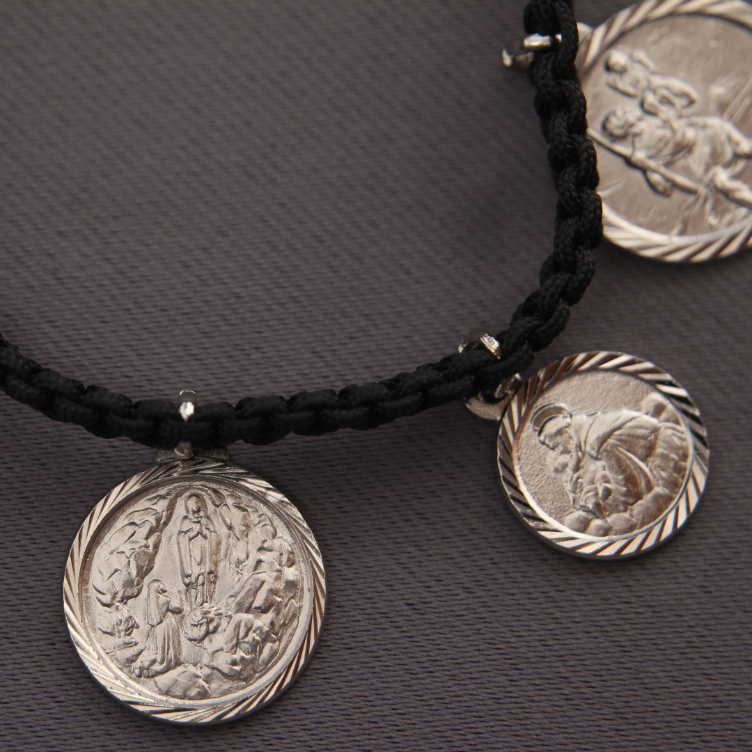 Bracciale con Tris di Santi: S. Antonio, S.Cristoforo, Lourdes